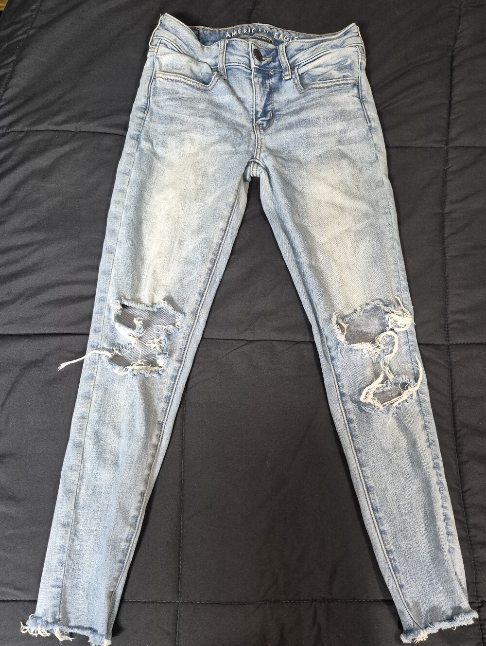 American Eagle Outfitters Light Blue Ripped Skinny Super Stretch
